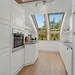 Tede - 1km From The Sea By Interhome