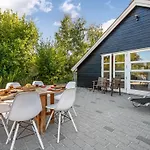 Tede - 1km From The Sea By Interhome