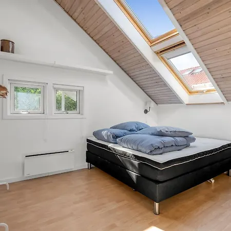 Tede - 1km From The Sea By Interhome